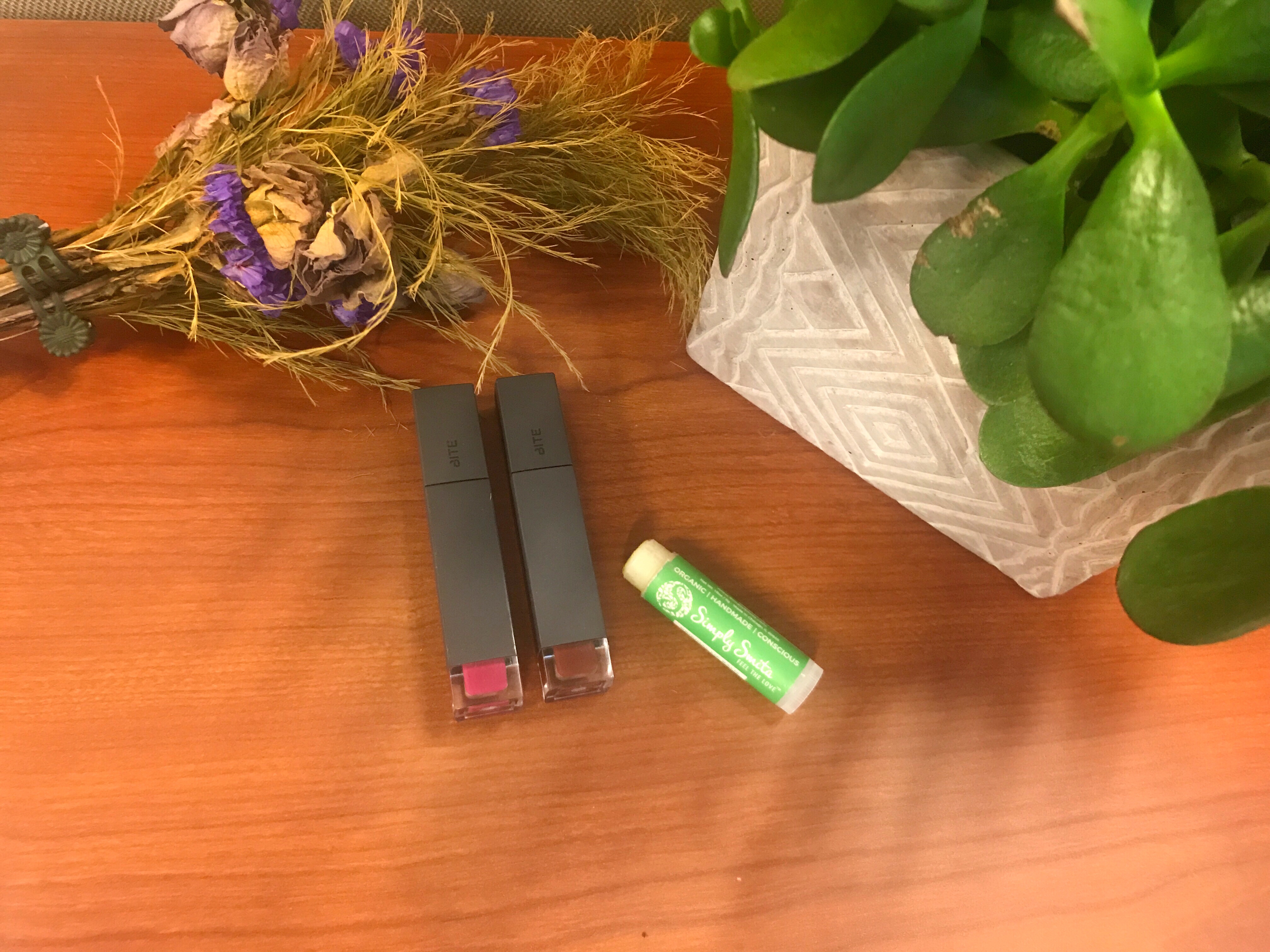 2018 Natural Holiday Gift Guide!